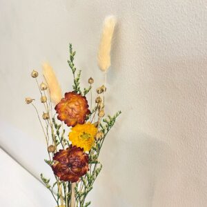 Sunset Glow – Dry Flower Arrangement