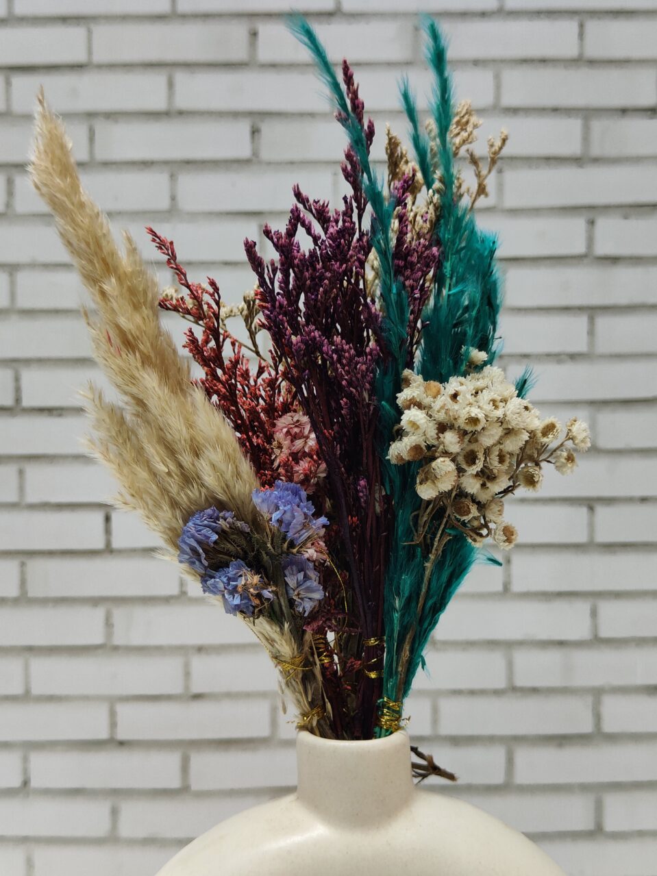 Dry Flower Small Bouquet - Combo of 5 random Bouquet (Vase Not Included) - Image 3