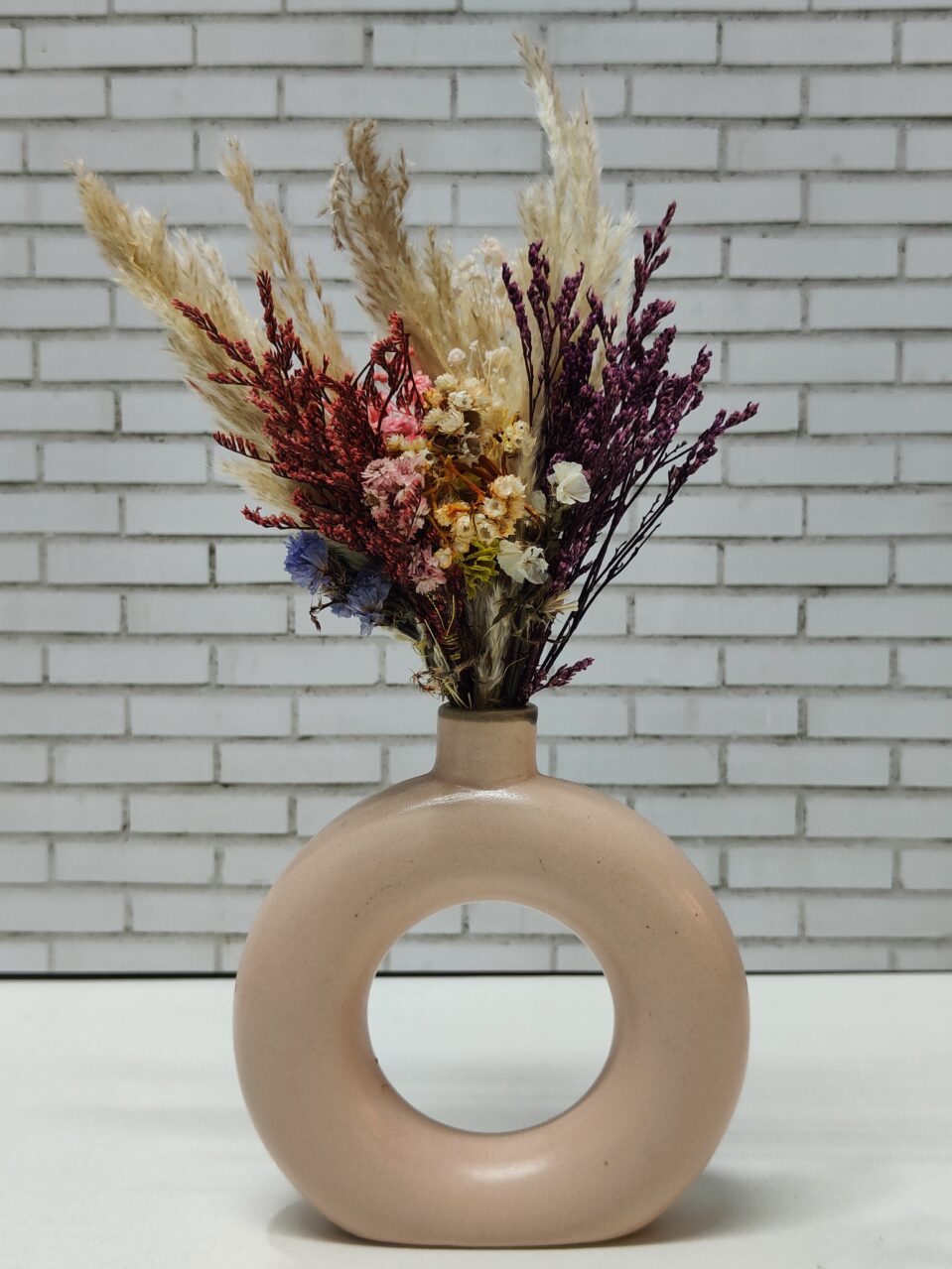 Dry Flower Small Bouquet - Combo of 5 random Bouquet (Vase Not Included)