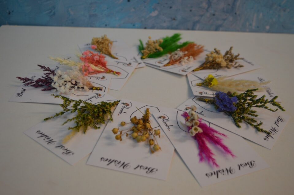 Gift Cards - Mini Dry Flower Bouquet - Set of 10 Random Packs - Image 7
