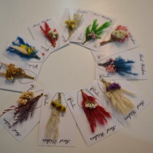 Gift Cards – Mini Dry Flower Bouquet – Set of 10 Random Packs
