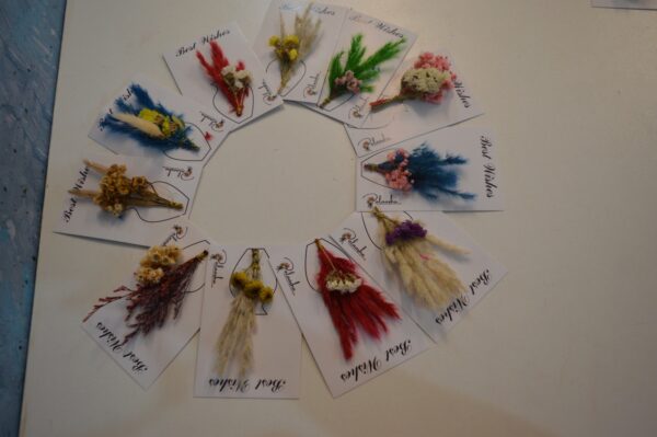 Gift Cards - Mini Dry Flower Bouquet - Set of 10 Random Packs - Image 5