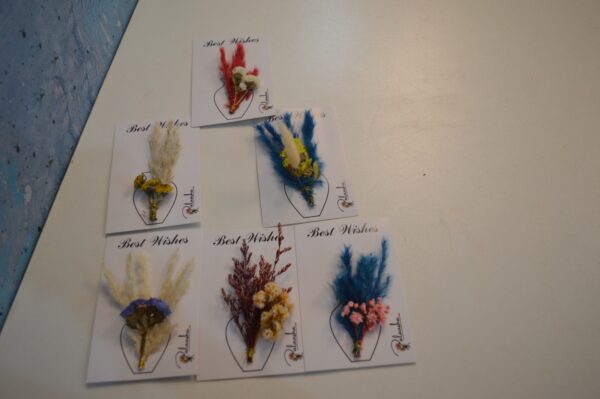 Gift Cards - Mini Dry Flower Bouquet - Set of 10 Random Packs - Image 3